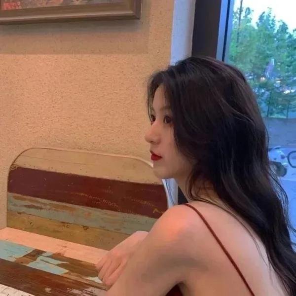 球爱酒吧